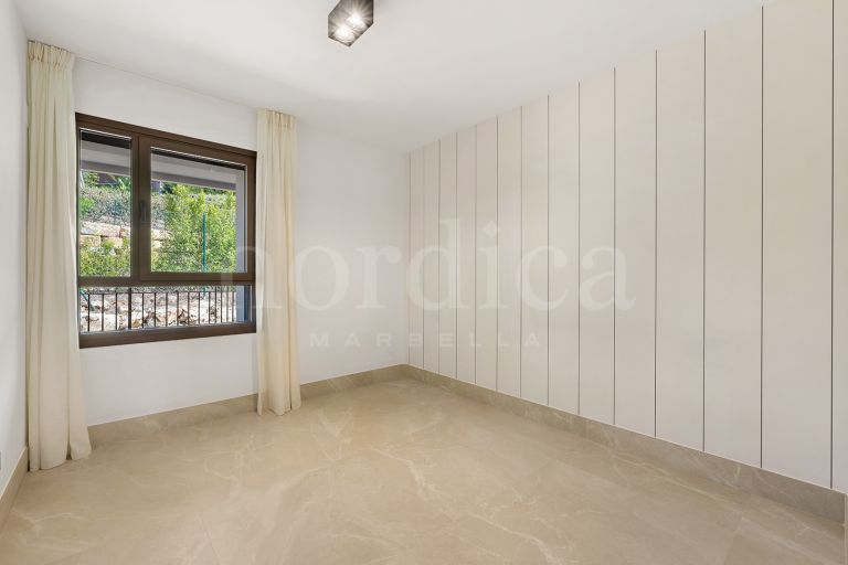 Apartment for sale in Almazara Hills