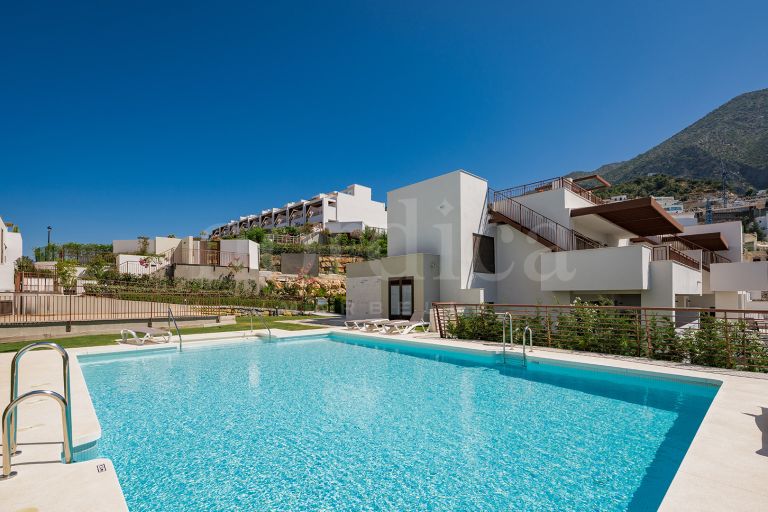 Apartment for sale in Almazara Hills