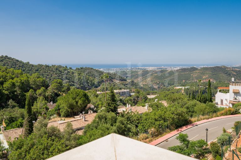 Apartment for sale in Almazara Hills