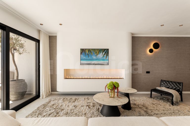 Duplex-Wohnung zu verkaufen in Las Colinas de Marbella