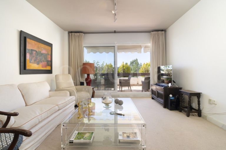 Wohnung zu verkaufen in Aloha Mirasierra