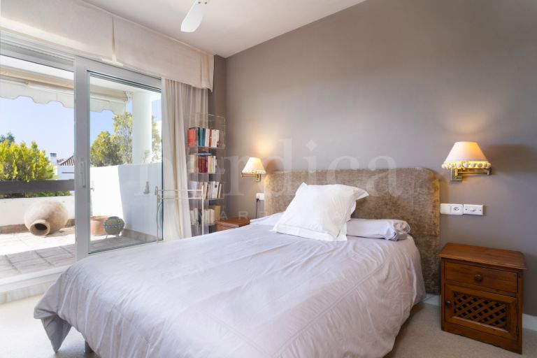 Wohnung zu verkaufen in Aloha Mirasierra