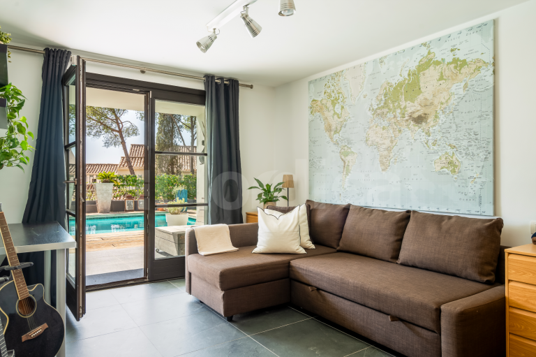 Villa for sale in Paraiso Alto