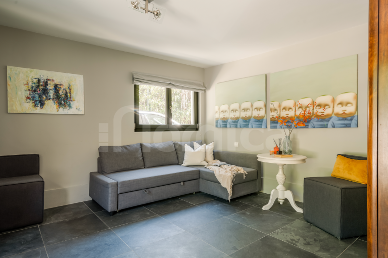 Villa for sale in Paraiso Alto