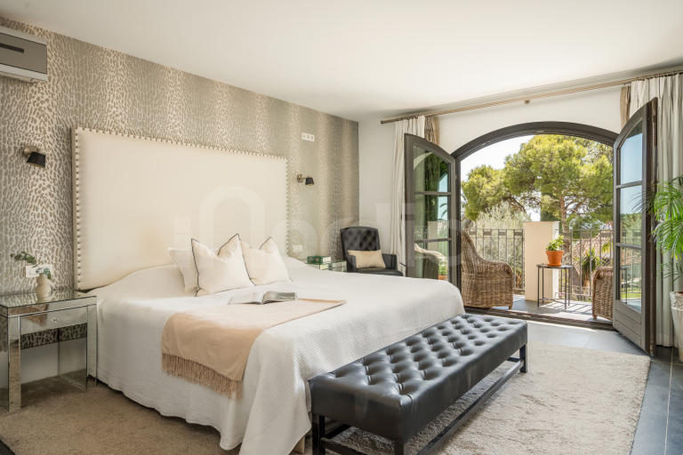 Villa for sale in Paraiso Alto