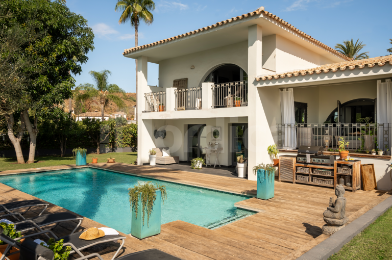 Villa for sale in Paraiso Alto