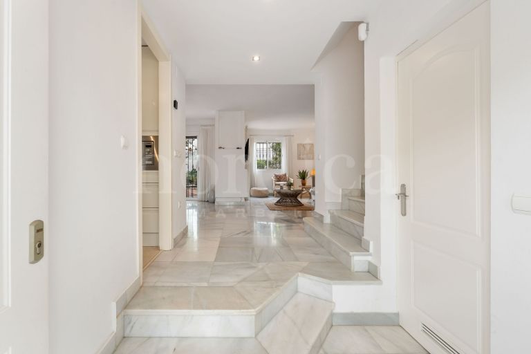 Reihenhaus zu verkaufen in Los Naranjos de Marbella