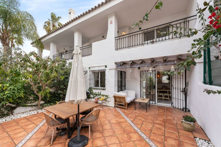 Reihenhaus zu verkaufen in Los Naranjos de Marbella