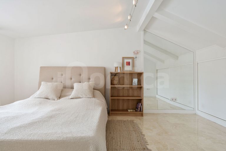 Adosado en venta en Los Naranjos de Marbella