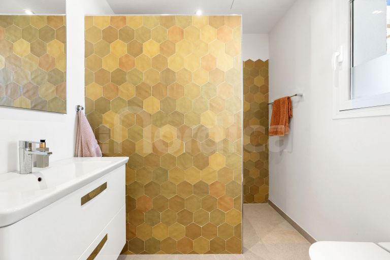 Wohnung zu verkaufen in Royal Gardens