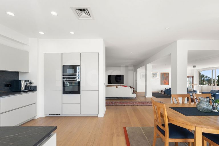 Wohnung zu verkaufen in Royal Gardens