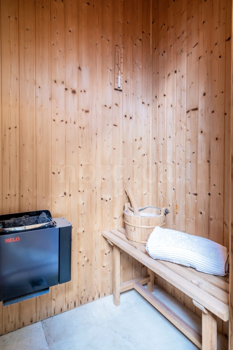 Zweistöckiges Penthouse zu verkaufen in