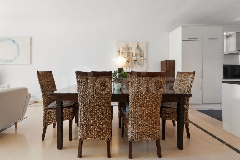 Ground Floor Duplex for sale in Andalucia Alta