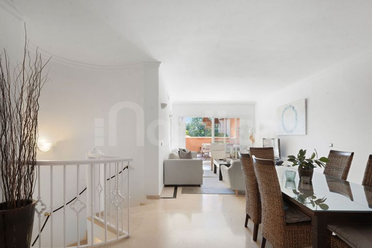 Ground Floor Duplex for sale in Andalucia Alta