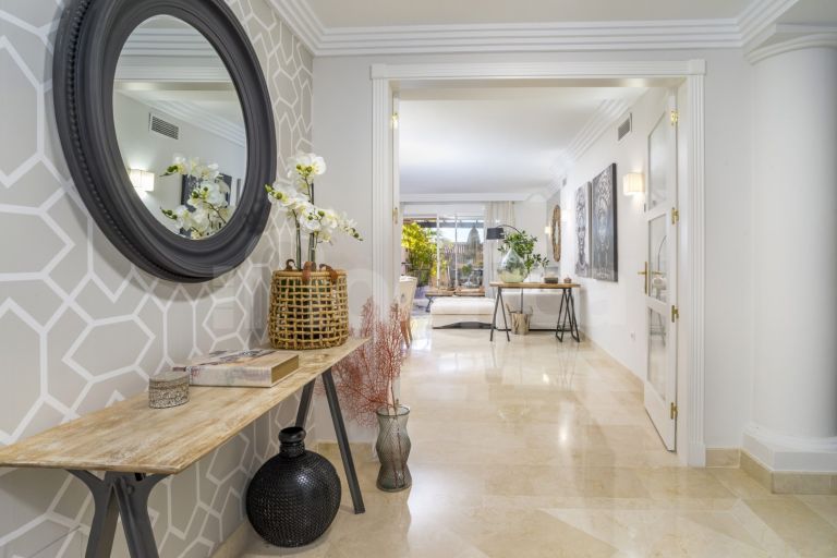 Ground Floor Apartment for sale in Albatross Hill