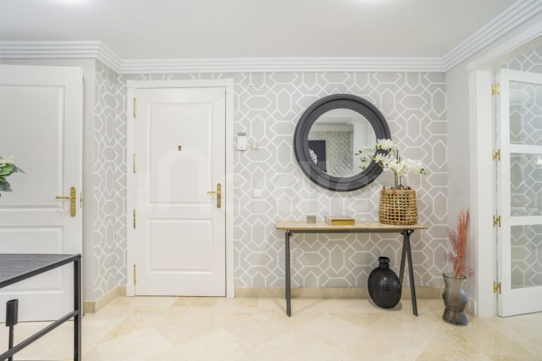 Ground Floor Apartment for sale in Albatross Hill