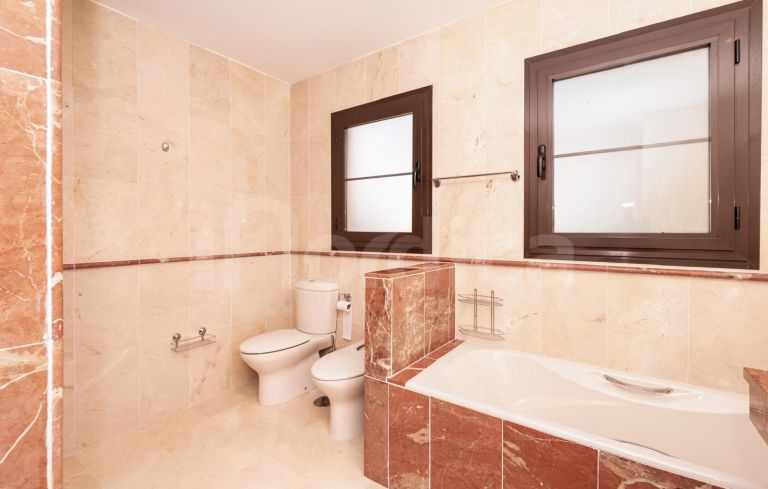 Lägenhet till salu i Hacienda del Sol