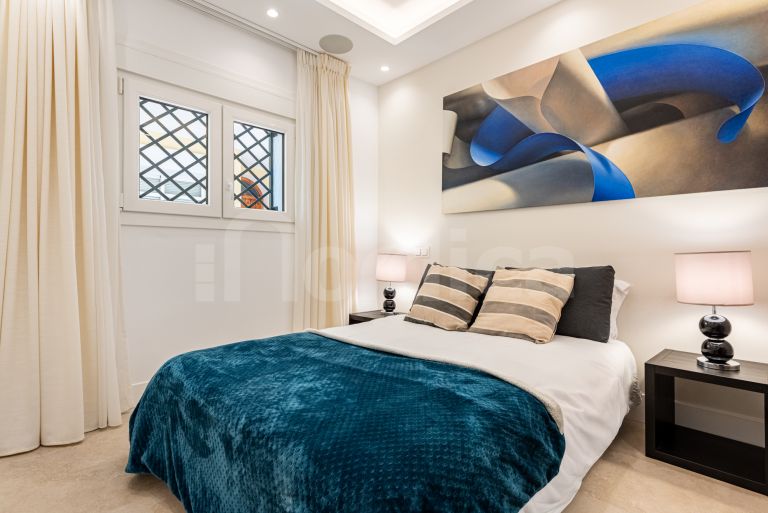 Town House for sale in Aloha Gardens