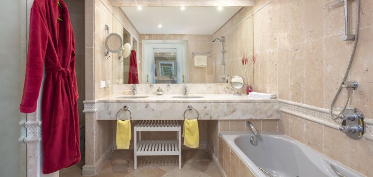 Atico Duplex en venta en Los Granados Golf