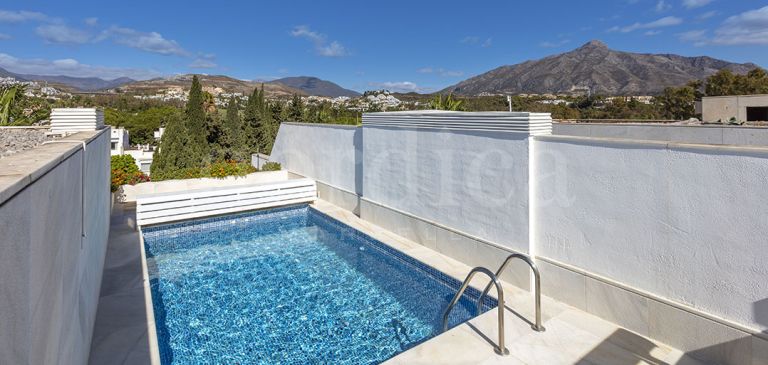 Duplex Penthouse for sale in Los Granados Golf