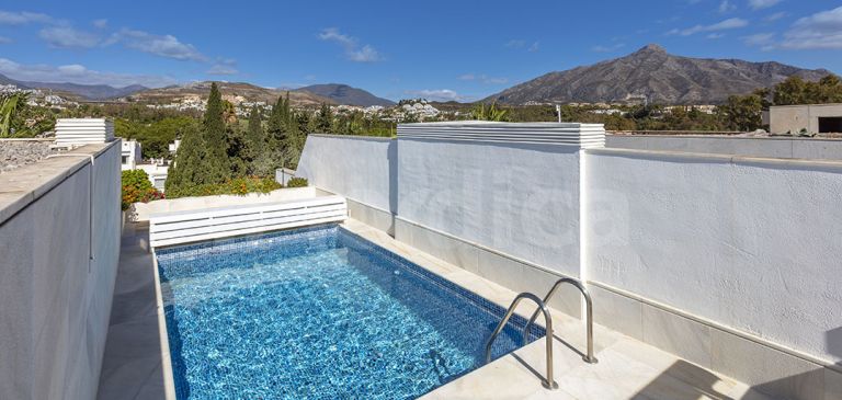 Atico Duplex en venta en Los Granados Golf