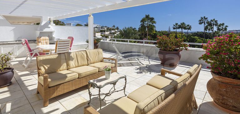 Atico Duplex en venta en Los Granados Golf