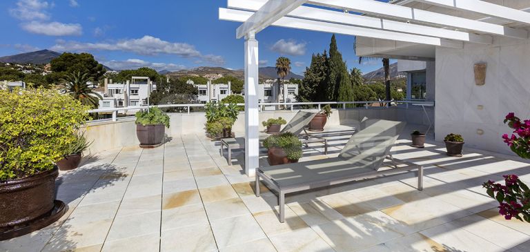 Atico Duplex en venta en Los Granados Golf