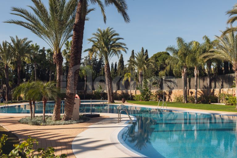 Triplex en venta en Medina de Banús