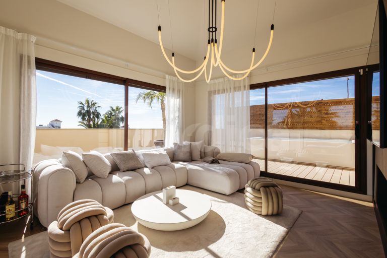 Triplex en venta en Medina de Banús