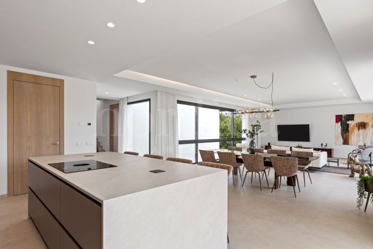 Villa neuve moderne clé en main orientée plein sud