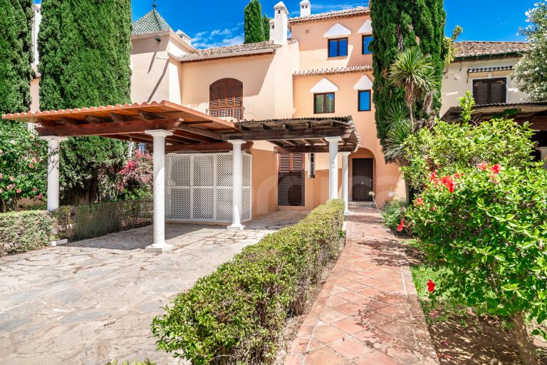 Radhus till salu i El Velerin