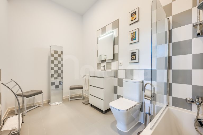 Villa zu verkaufen in