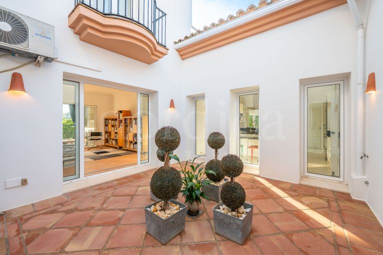 Villa de 6 dormitorios en Sotogrande