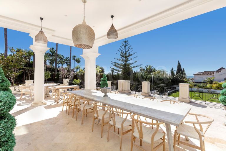 Villa for sale in Sierra Blanca
