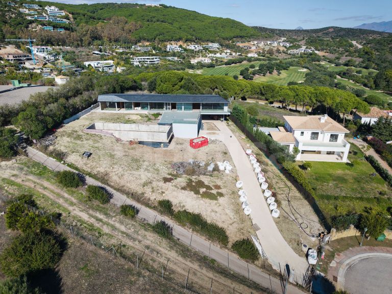 Villa for sale in La Reserva