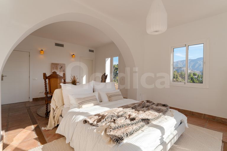 Villa for sale in El Madroñal