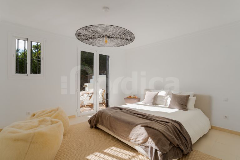 Villa for sale in El Madroñal