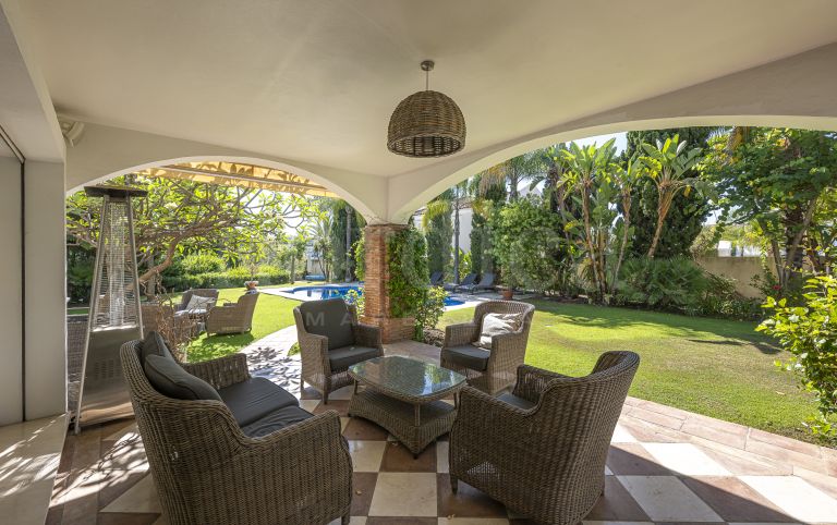 Villa en primera línea de golf en La Reserva de la Quinta
