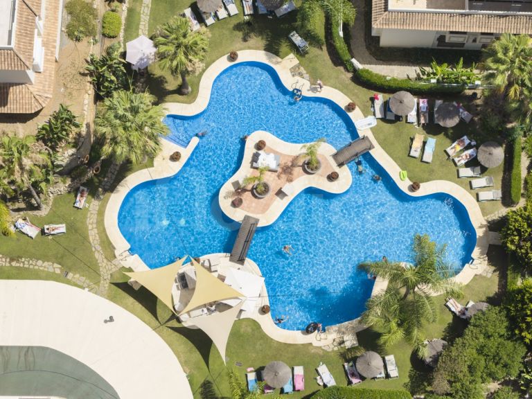 Apartment for sale in Aloha Hill Club