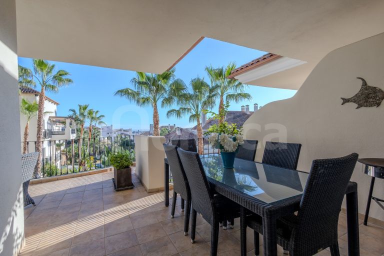 Apartment for sale in Aloha Hill Club