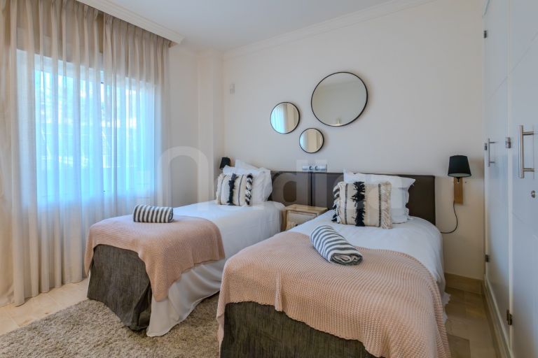 Apartment for sale in Aloha Hill Club