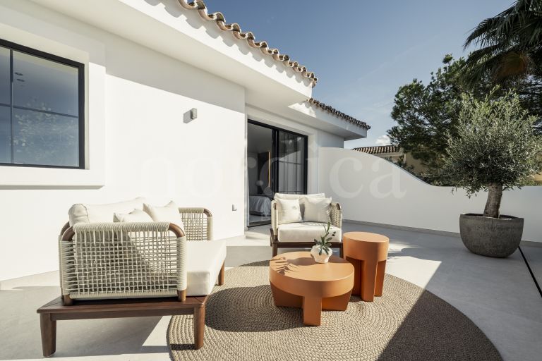 Villa zu verkaufen in Nueva Andalucia