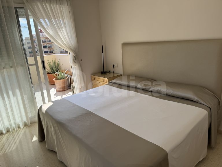 Penthouse for sale in Estepona Centre