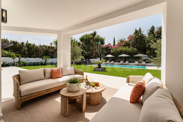 Villa zu verkaufen in Rocio de Nagüeles