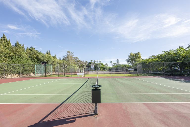 Appartement rez de chaussée a vendre à Alcazaba Beach