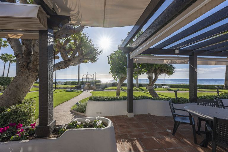 Appartement rez de chaussée a vendre à Alcazaba Beach