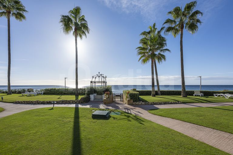 Appartement rez de chaussée a vendre à Alcazaba Beach