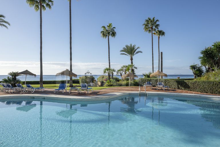 Appartement rez de chaussée a vendre à Alcazaba Beach