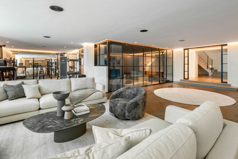 Villa for sale in Marbella Club Golf Resort