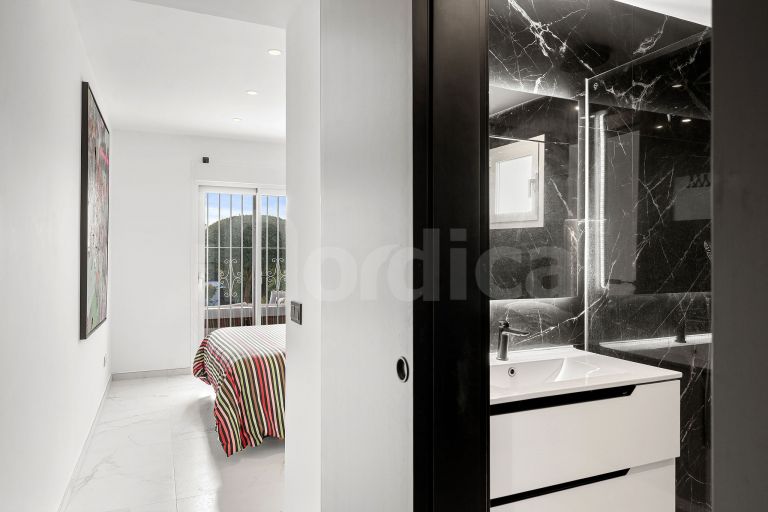 Ground Floor Apartment for sale in La Rinconada